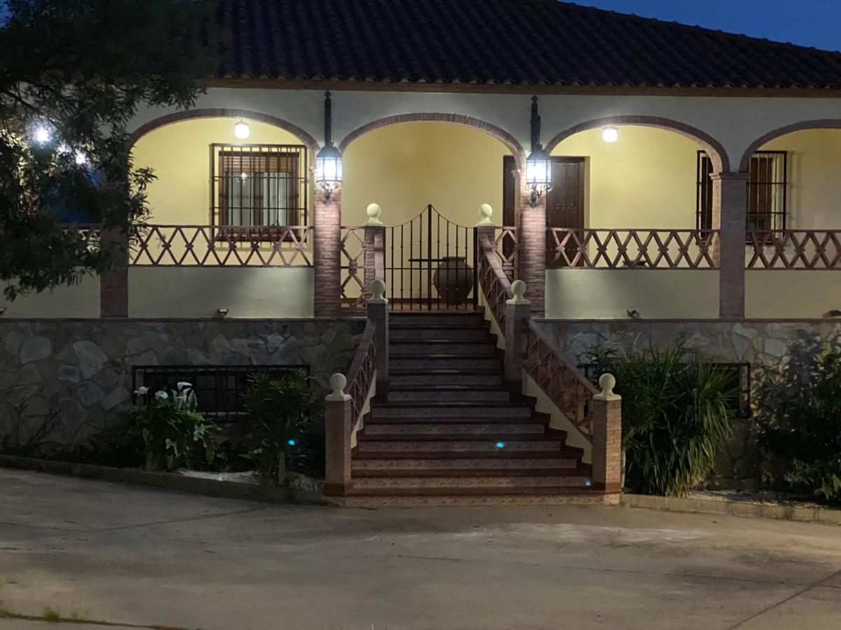 Casa Rural Montes De Trigo جيريز دي لوس كاباليروس المظهر الخارجي الصورة