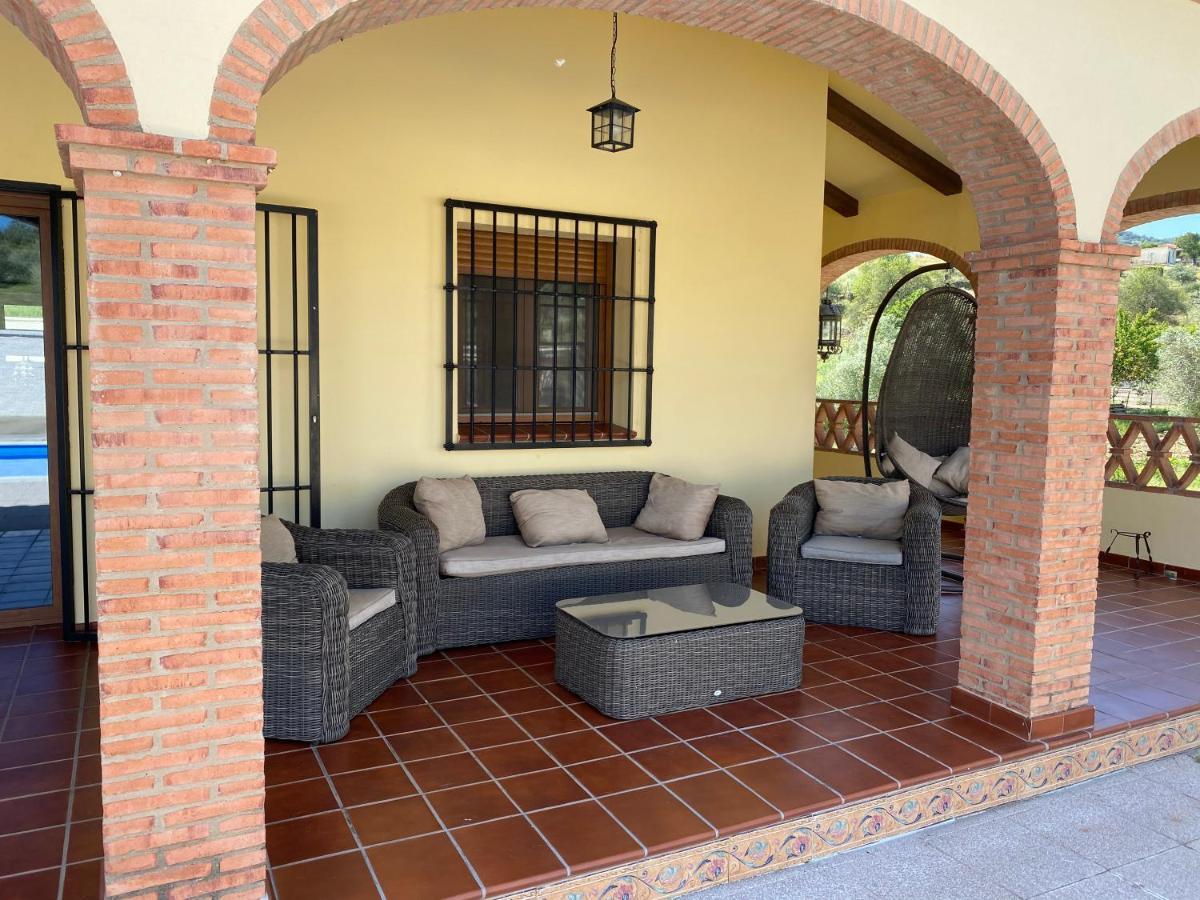Casa Rural Montes De Trigo جيريز دي لوس كاباليروس المظهر الخارجي الصورة