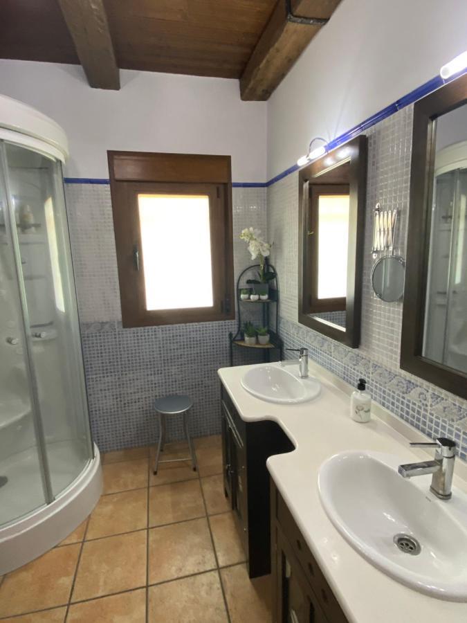 Casa Rural Montes De Trigo جيريز دي لوس كاباليروس المظهر الخارجي الصورة