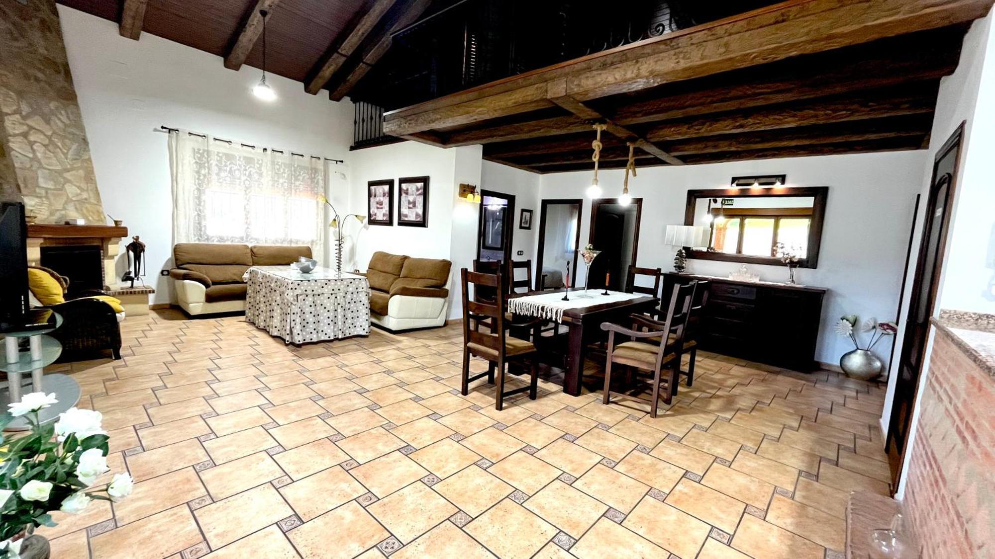 Casa Rural Montes De Trigo جيريز دي لوس كاباليروس المظهر الخارجي الصورة