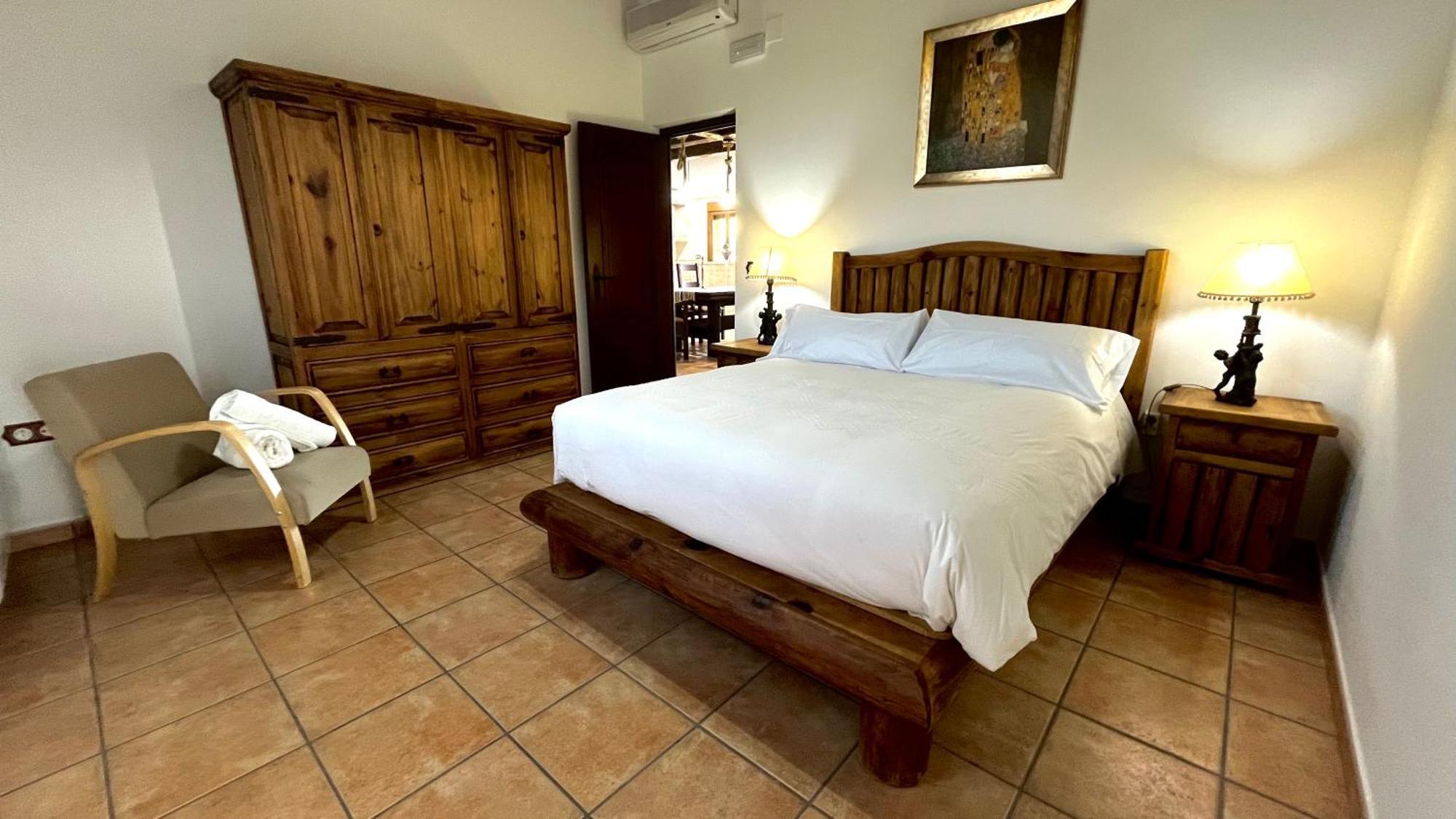 Casa Rural Montes De Trigo جيريز دي لوس كاباليروس المظهر الخارجي الصورة